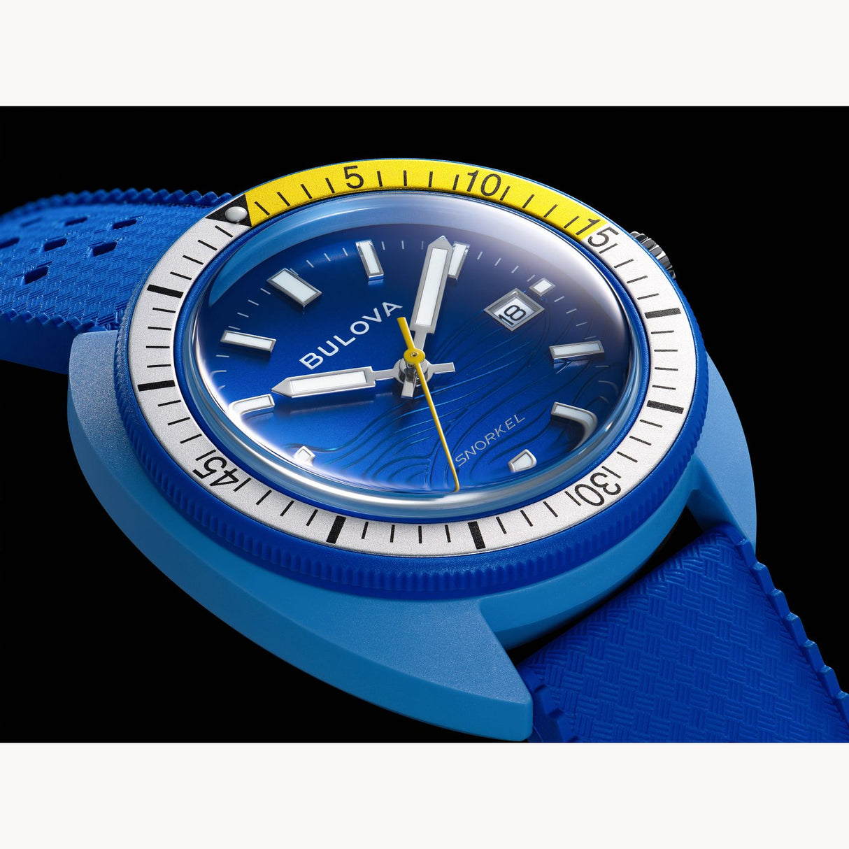 98B445 Reloj Bulova Snorkel de hombre correa de resina 41mm