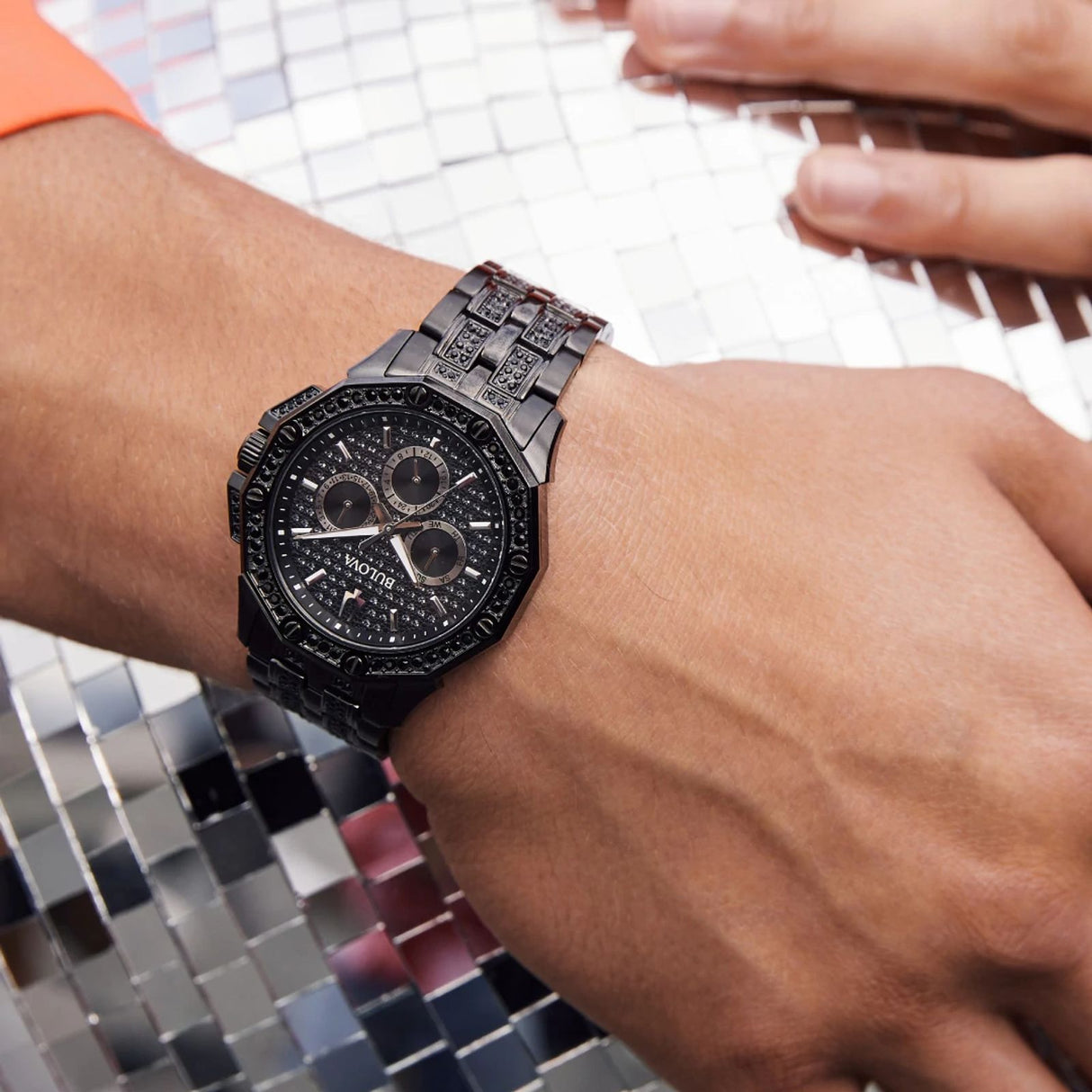 98C134 Reloj Bulova Octava de hombre pulsera de metal 41 mm