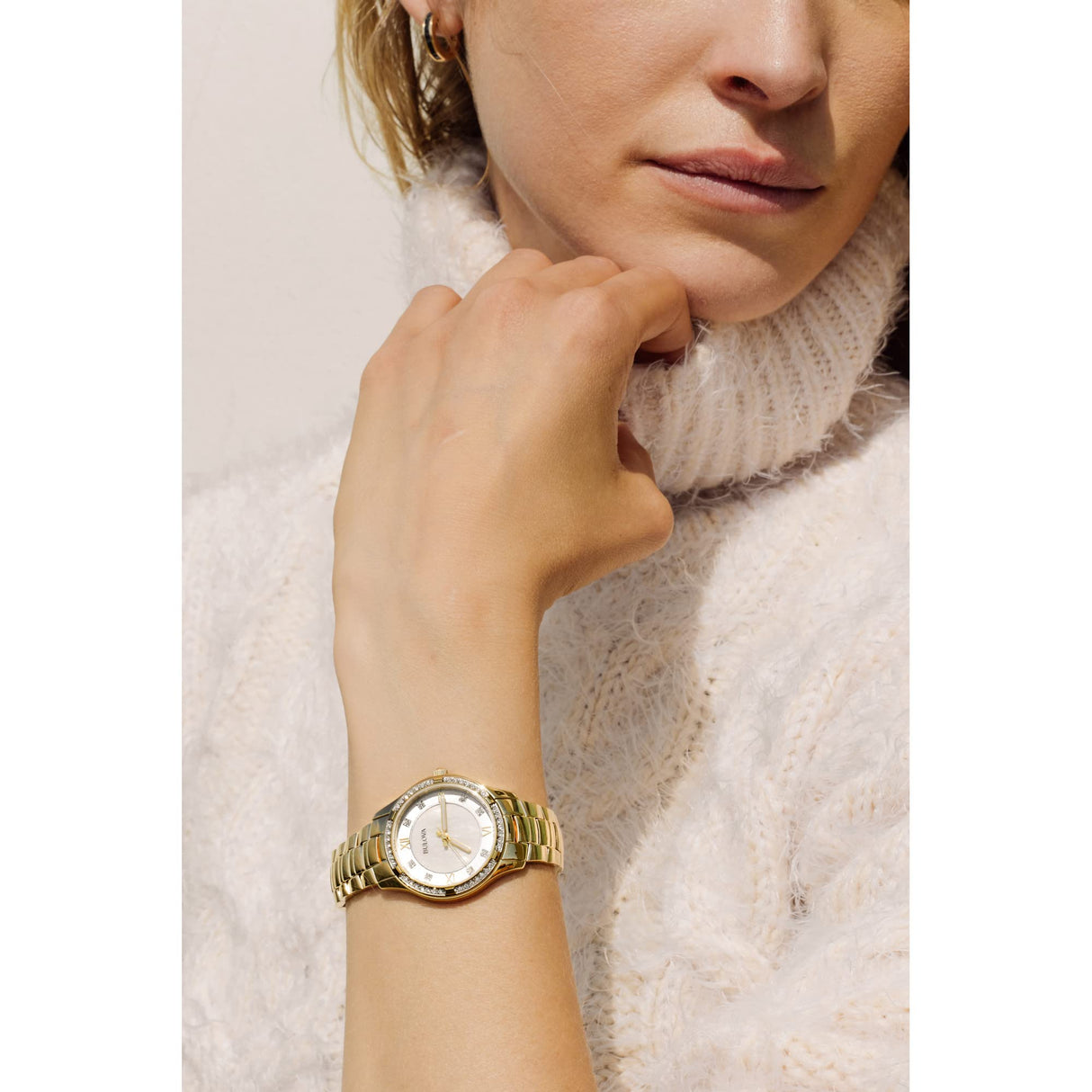 98L256 Bulova Reloj Crystal Accent para Dama banda de metal