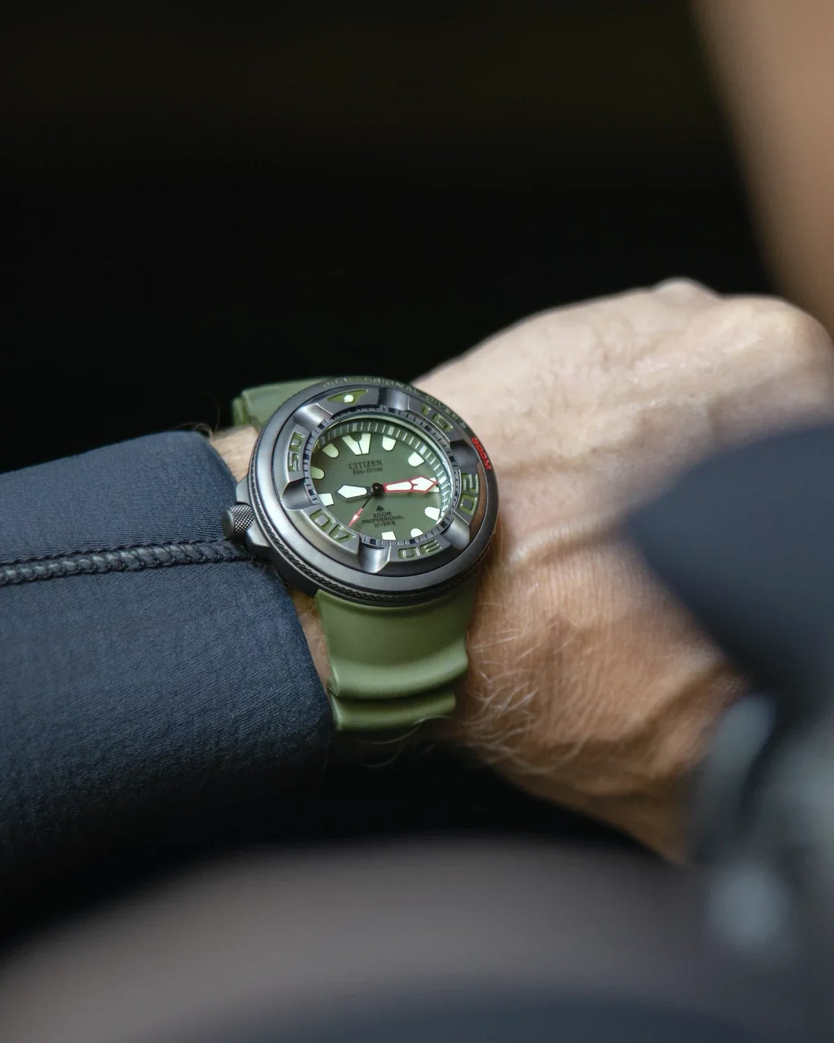 BJ8057-09X Reloj Citizen Promaster Dive Ecozilla de hombre correa de caucho