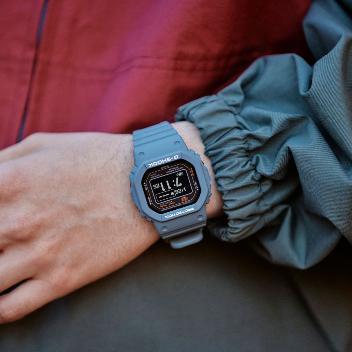 DW-H5600-2 Reloj G-Shock con Bluetooth de hombre pulsera de resina