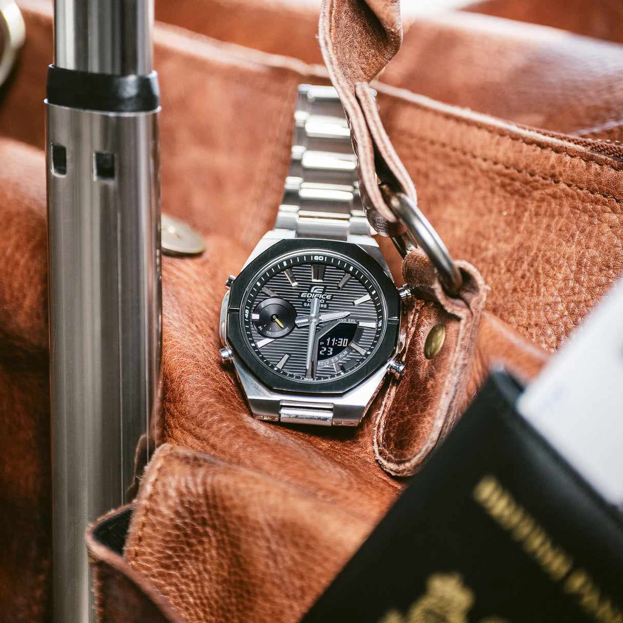 ECB-S10DB-1A Reloj Edifice Bluetooth de caballero pulsera de metal cristal zafiro