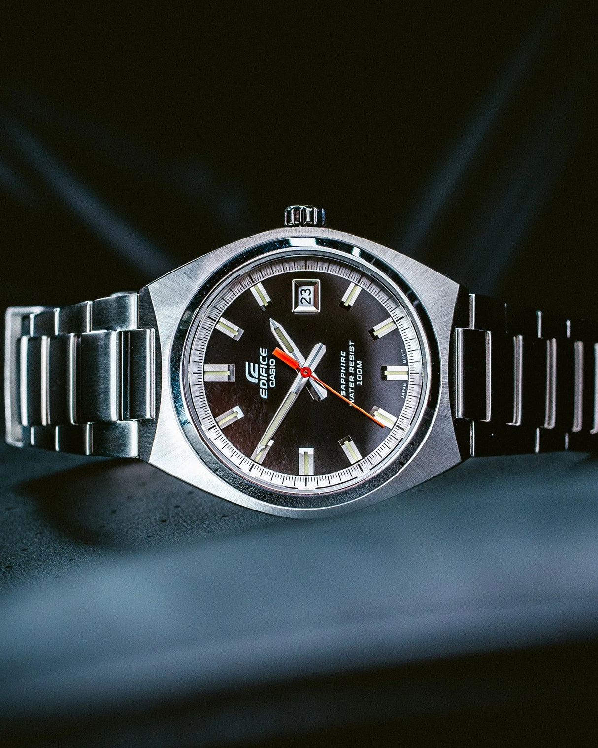 EFB-109D-1AV Reloj Edifice de caballero pulsera de metal cristal zafiro