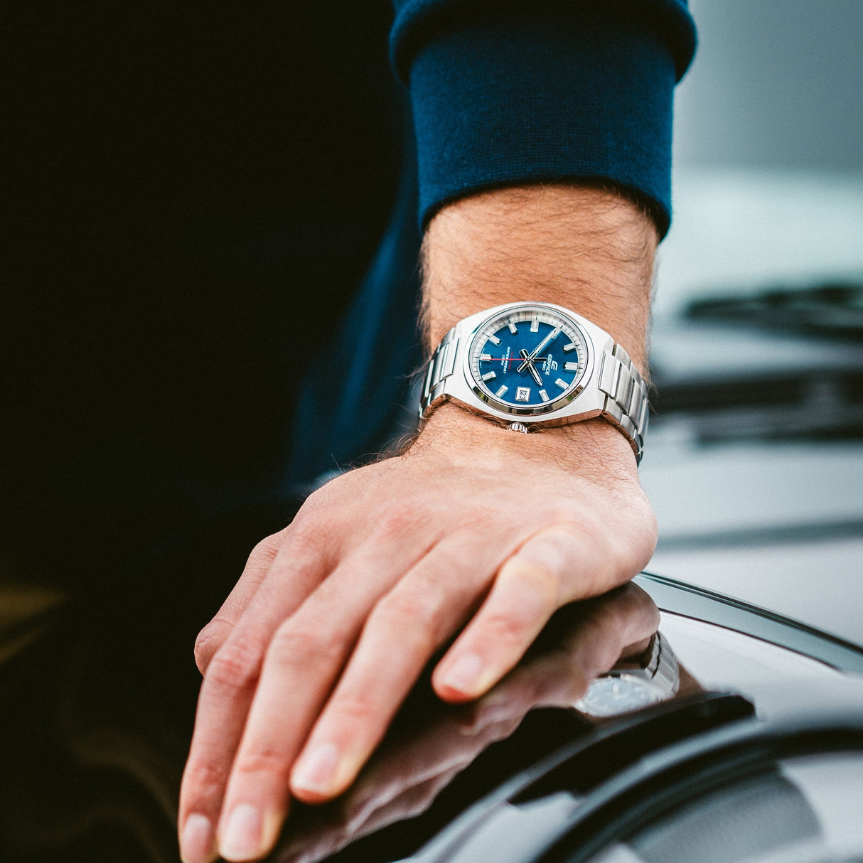 EFB-109D-2AV Edifice Reloj de hombre pulsera de metal cristal zafiro