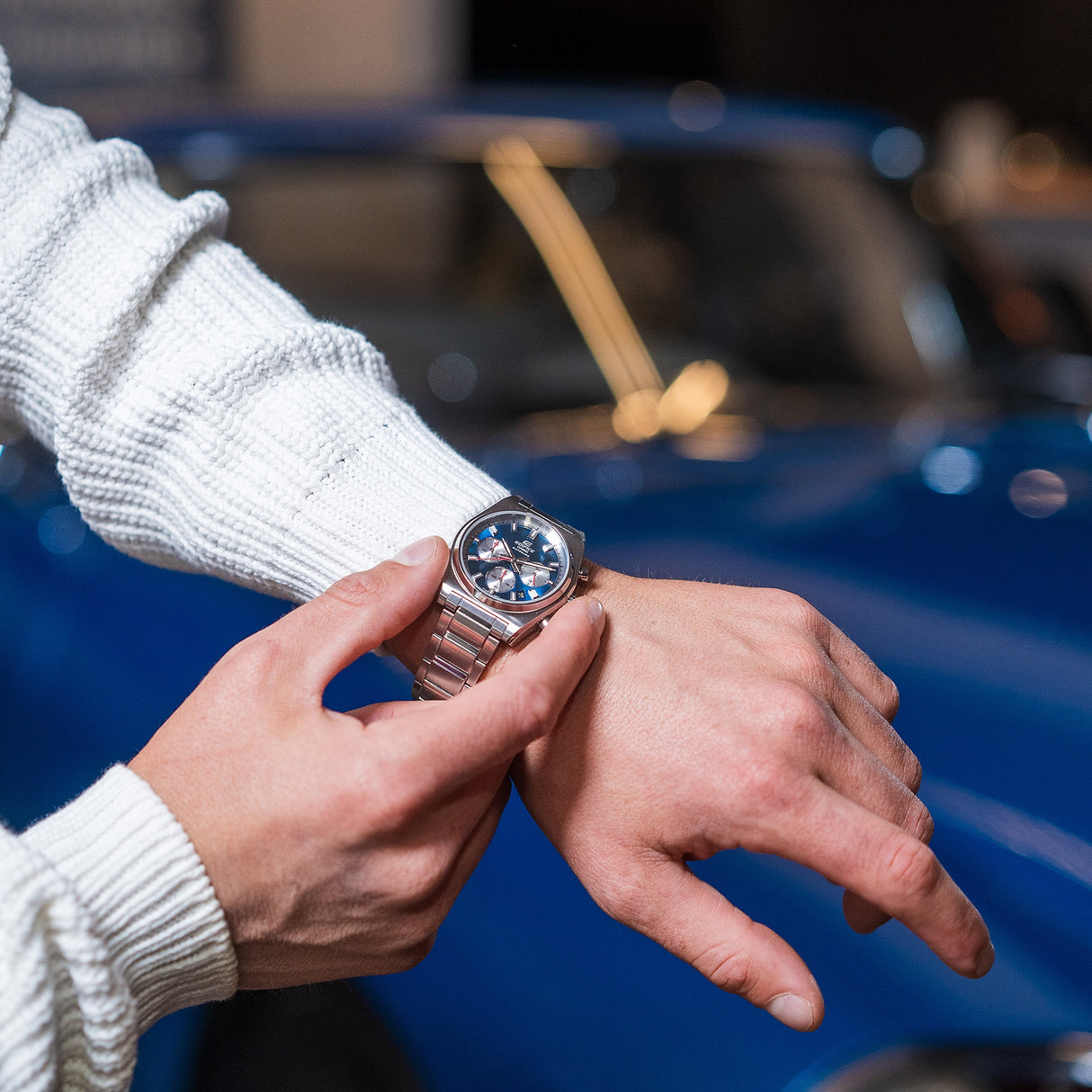 EFB-730D-2AVCF Reloj Edifice de hombre pulsera de metal 47 mm cristal zafiro