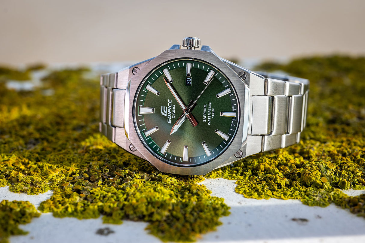 EFR-S108D-3AV Edifice Reloj para Hombre cristal zafiro