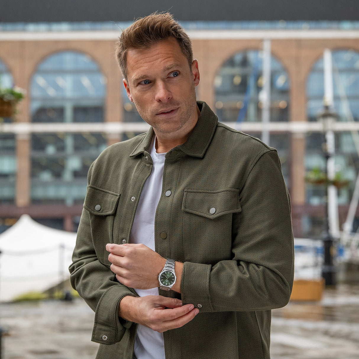 EFR-S108D-3AV Edifice Reloj para Hombre cristal zafiro