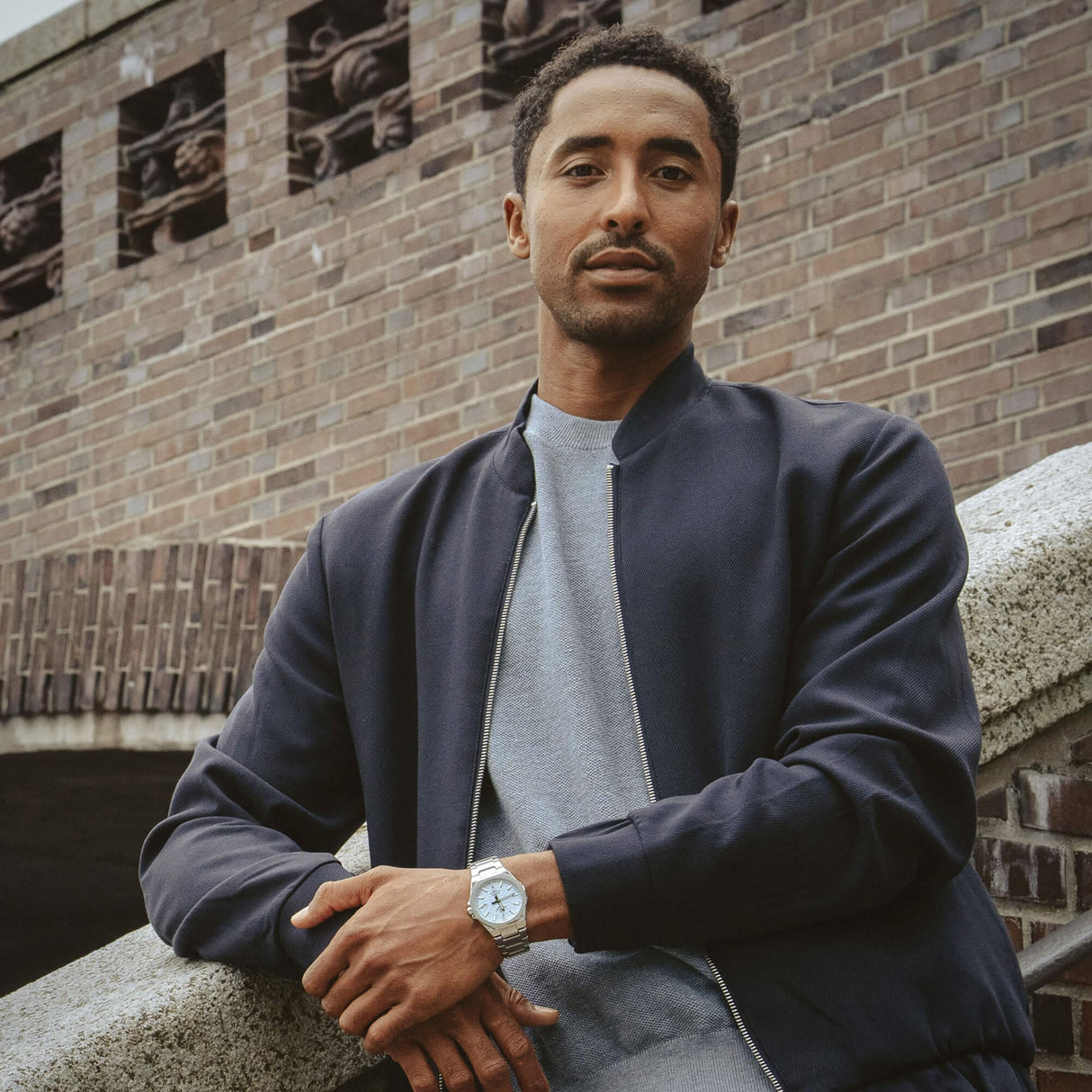 EFR-S108DE-2AV Reloj Edifice de hombre banda de metal cristal zafiro