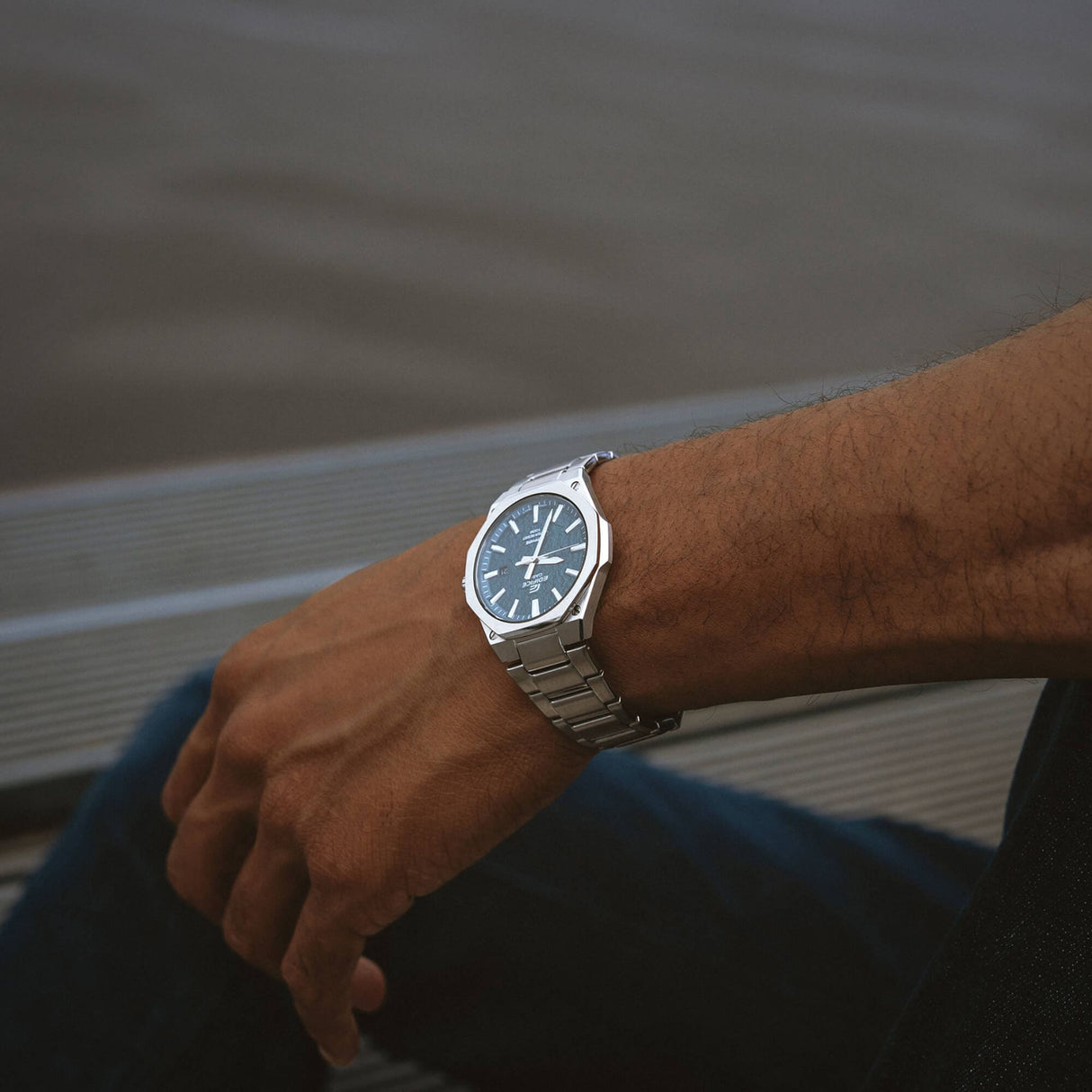 EFR-S108DE-3AV Reloj Edifice de hombre pulsera de metal cristal zafiro