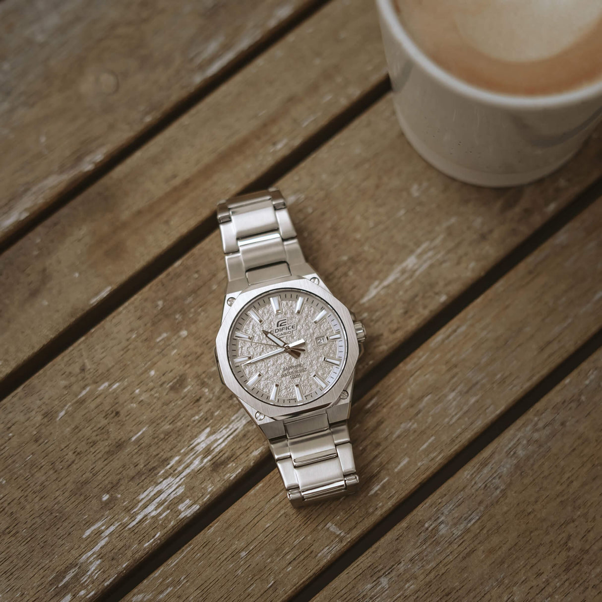 EFR-S108DE-8AV Reloj Edifice de hombre pulsera de metal 44 mm cristal zafiro