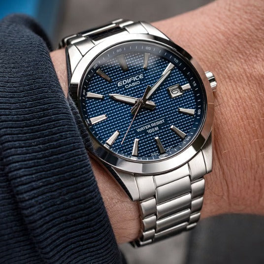 EFV-160D-2AV Reloj Edifice de hombre correa de metal