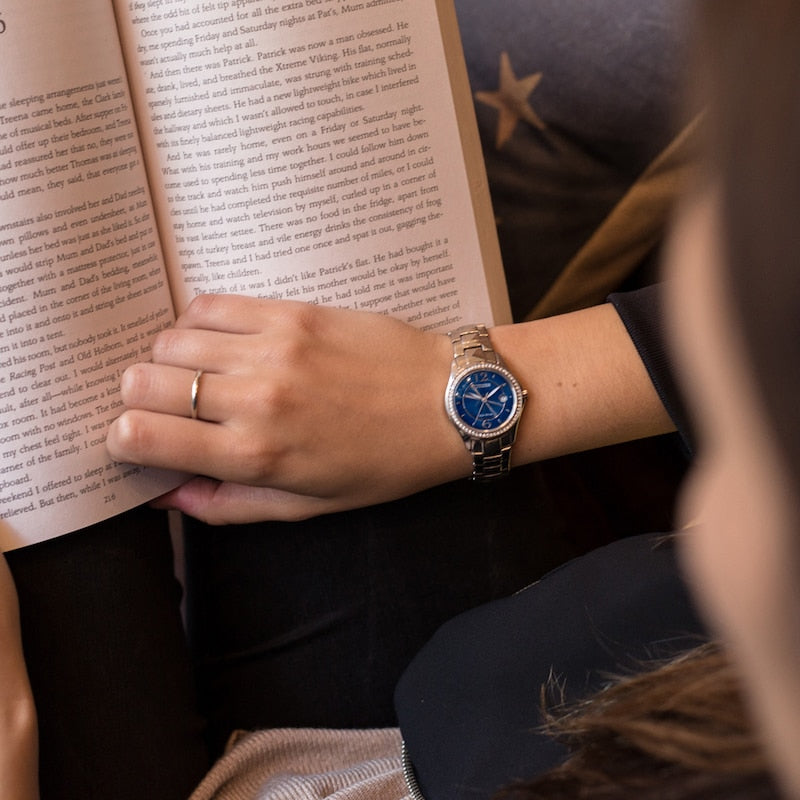 FE1140-86L Reloj Citizen Silhouette Cristales Eco-drive incrustados de dama pulsera de metal 30 mm