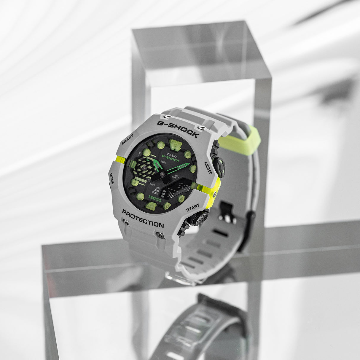 GA-B001MW-8A Reloj G-Shock de caballero pulsera de caucho