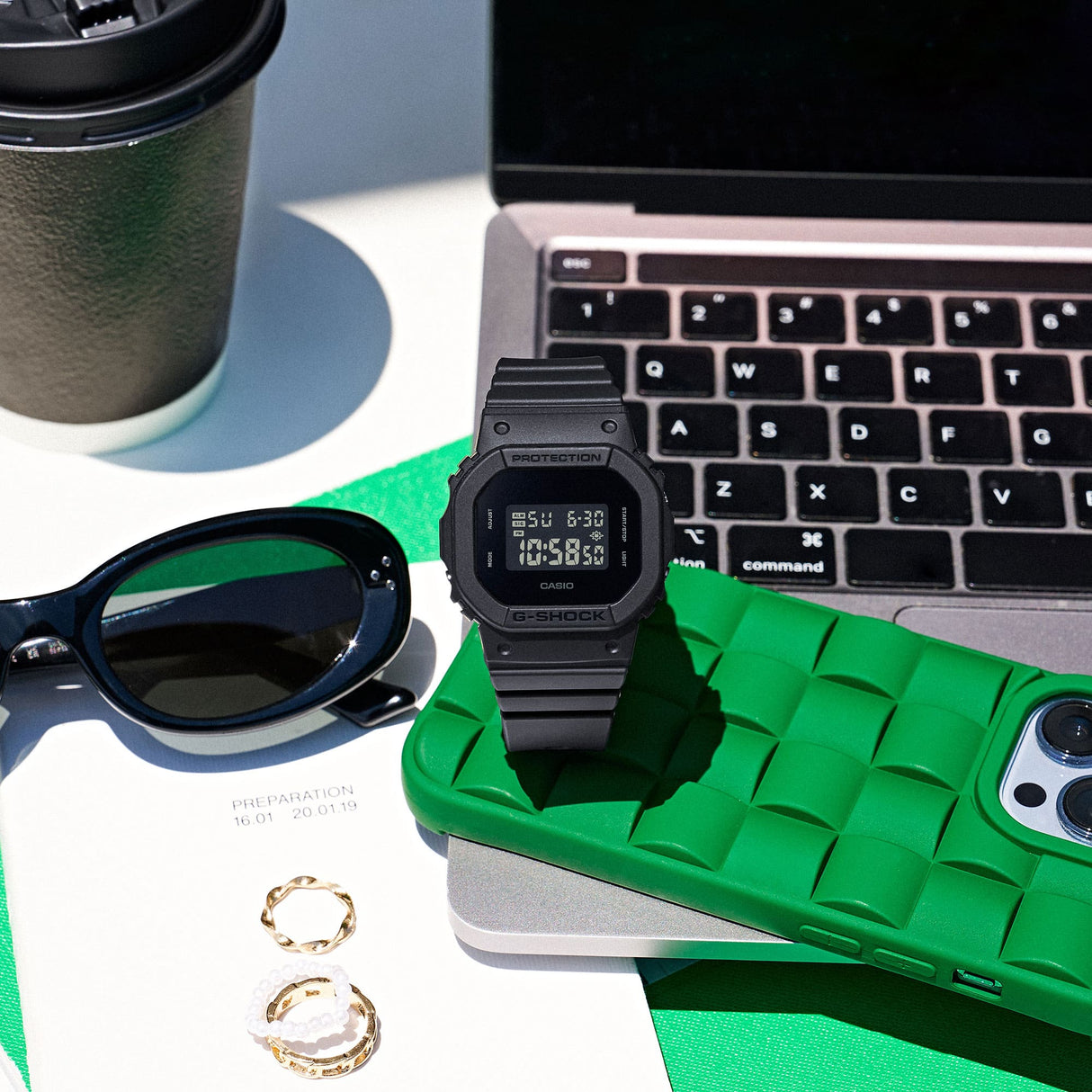 GMD-S5610BB-1 Reloj G-Shock de mujer pulsera de resina