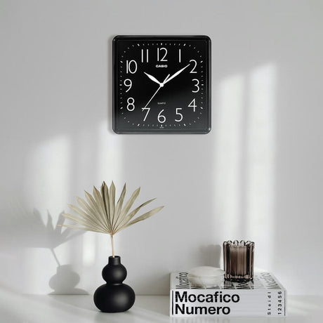 IQ-06-1 Reloj de Pared Casio