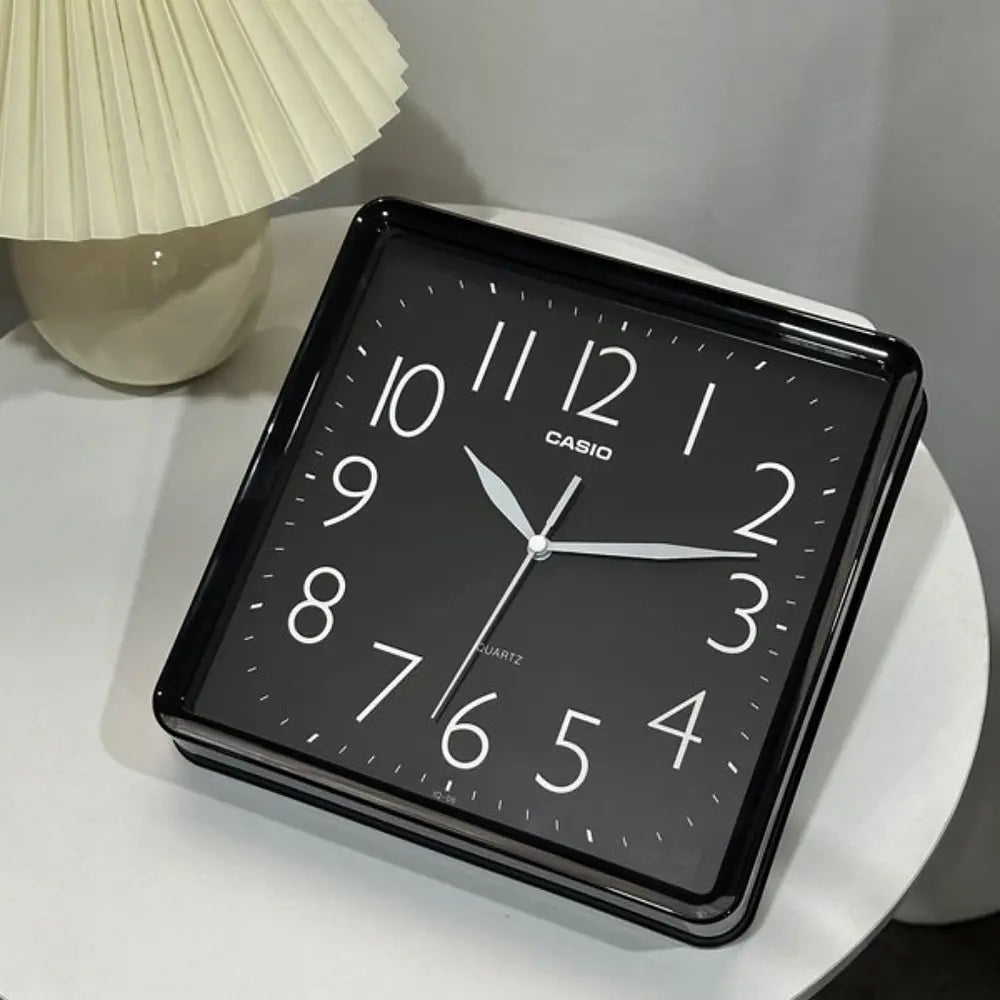 IQ-06-1 Reloj de Pared Casio