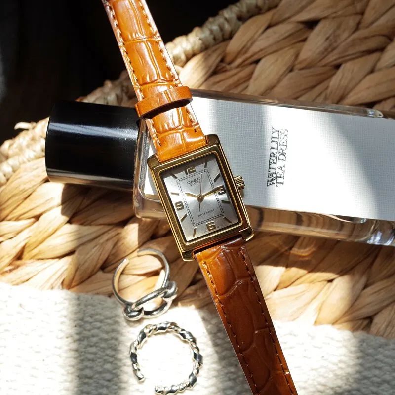 LTP-1234GLL-7A Casio de dama pulsera de piel