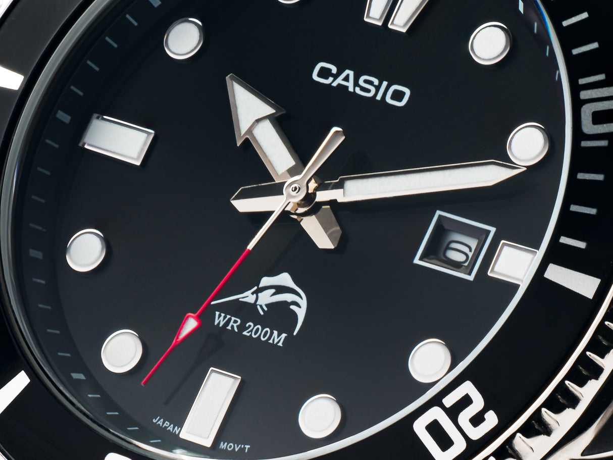 MDV-106DD-1A1CF Reloj Casio Marlin de hombre pulsera de metal