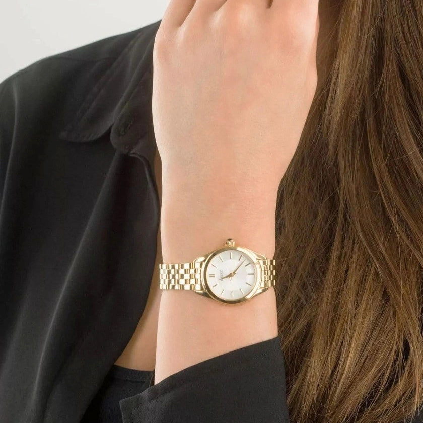 SUR538P1 Reloj Seiko Neo Classic de señorita pulsera de metal 29 mm