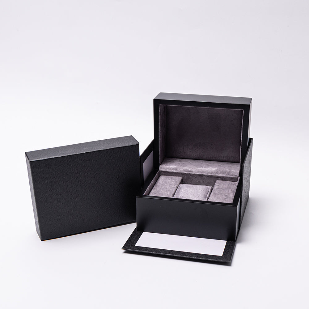 TC-001 Caja para un reloj acolchado de madera