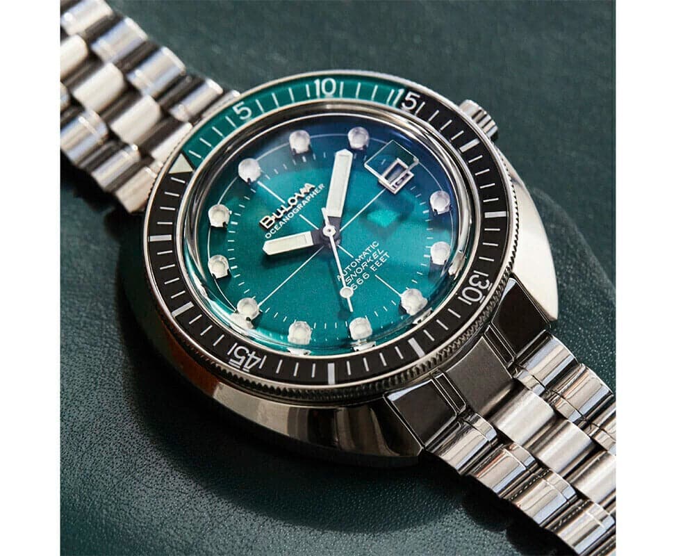 96B322 Reloj Bulova Oceanographer para caballero banda de metal