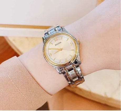 98L218 Reloj Bulova de dama pulsera de metal
