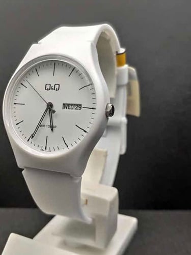 A212J002Y Reloj QQ para Mujer