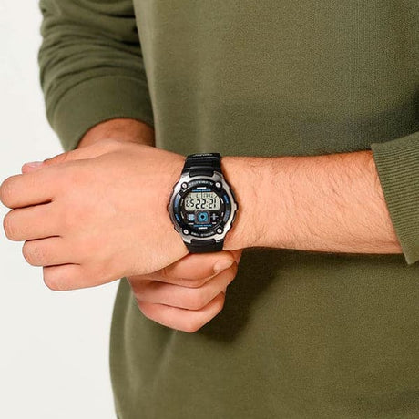 AE-2000W-1AV Reloj Casio para Hombre, Illuminator Hora Mundial 10 Años de Batería