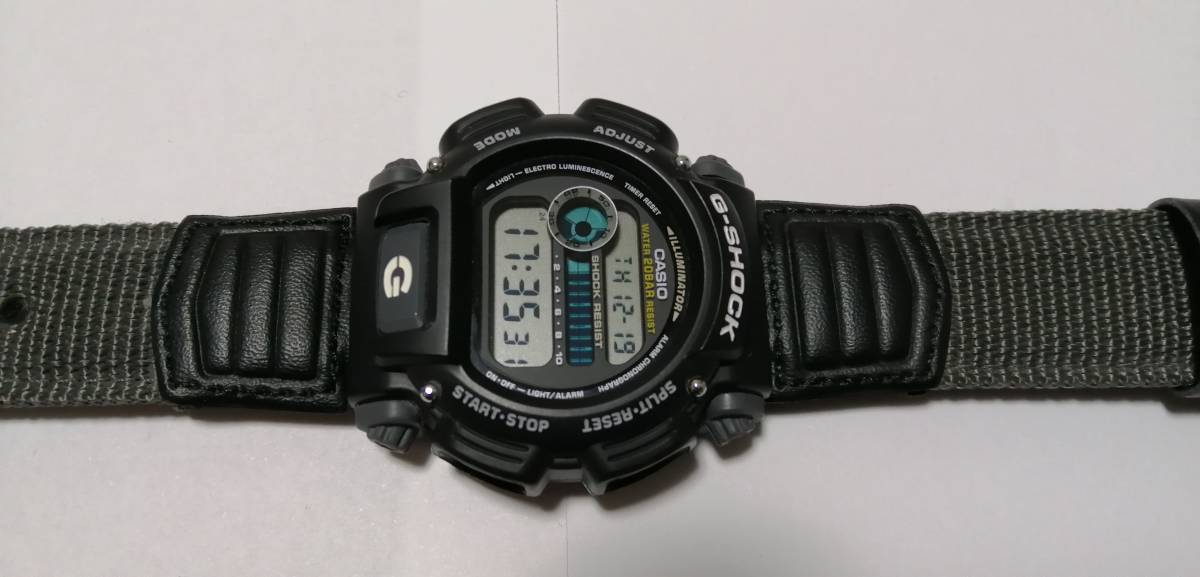 DW-9052V-1CR Reloj G-Shock para Hombre