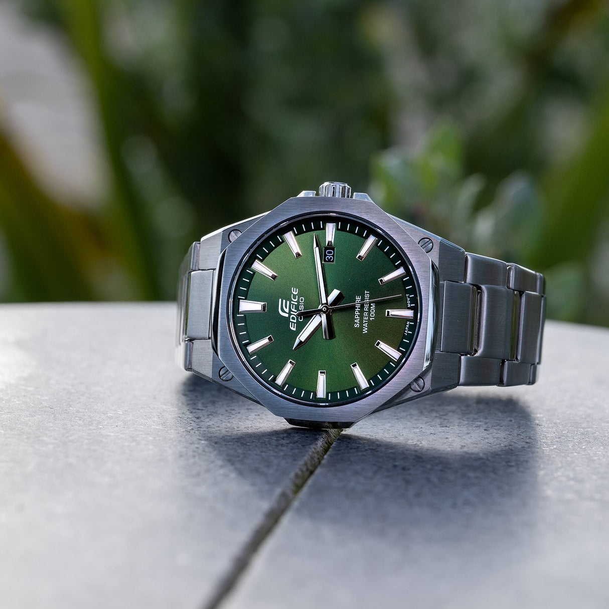 EFR-S108D-3AV Edifice Reloj para Hombre cristal zafiro