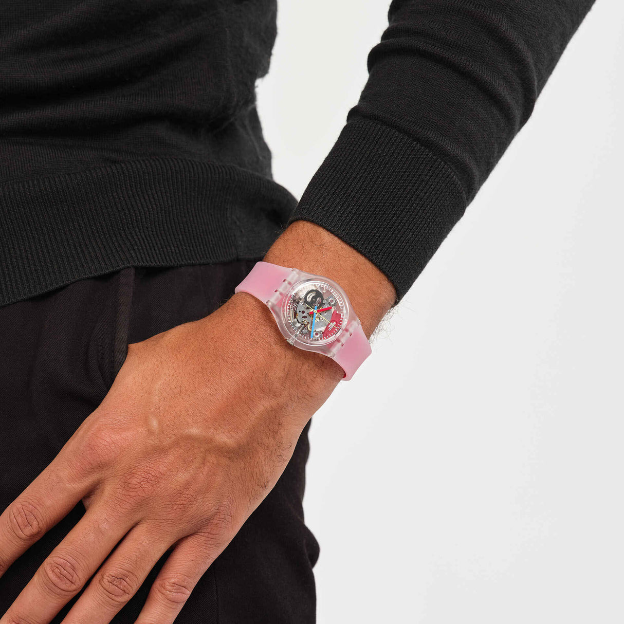 GE292 Reloj Swatch Clearly Red Striped unisex banda de resina
