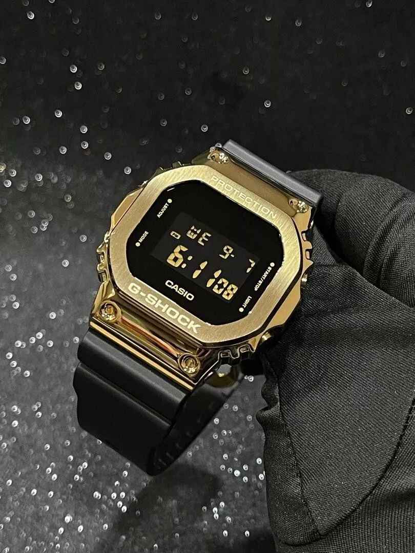 GM-5600UG-9 Reloj G-Shock Digital para caballero correa de caucho