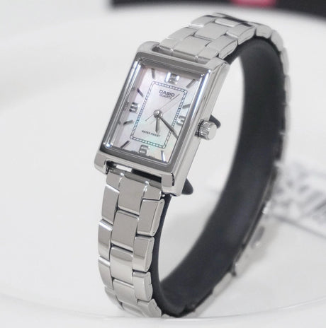 LTP-1234DS-4A Reloj Casio de dama pulsera de metal