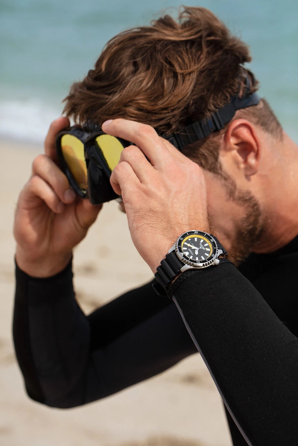 NY0130-08E Reloj Citizen Automático para hombre pulsera de caucho