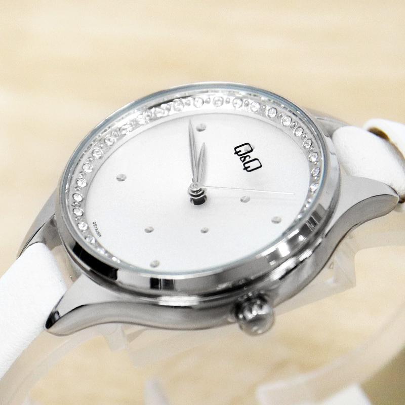 QB73J301Y Reloj QQ para Mujer