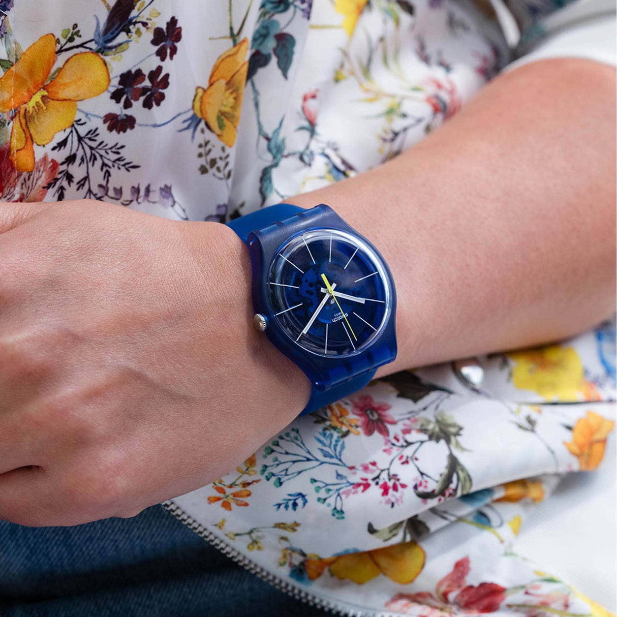 SUON142 Swatch Blue Sirup de hombre pulsera de resina