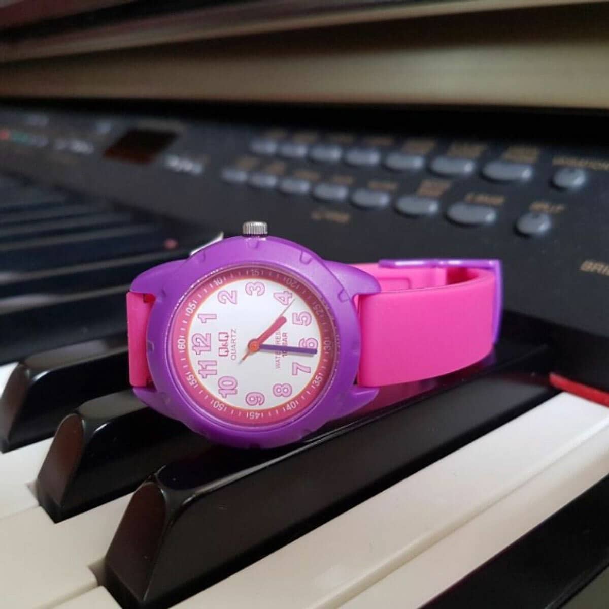 VR97J003Y Reloj QQ para Niños