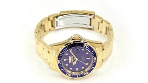 Reloj Invicta Pro Diver para caballero banda de metal 38 mm