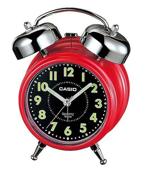 Venta Internacional - Reloj Despertador Casio Tq140 Travel Rojo Con Alarma  Acústica
